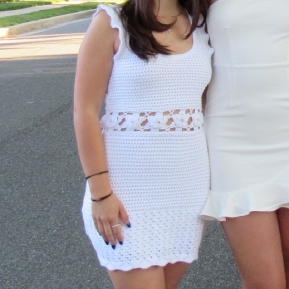White knit dress - Picture 8 of 9
